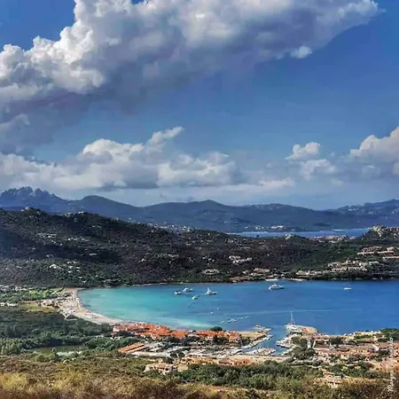 Casa Vista Mare Porto Rotondo Hébergement de vacances Olbia