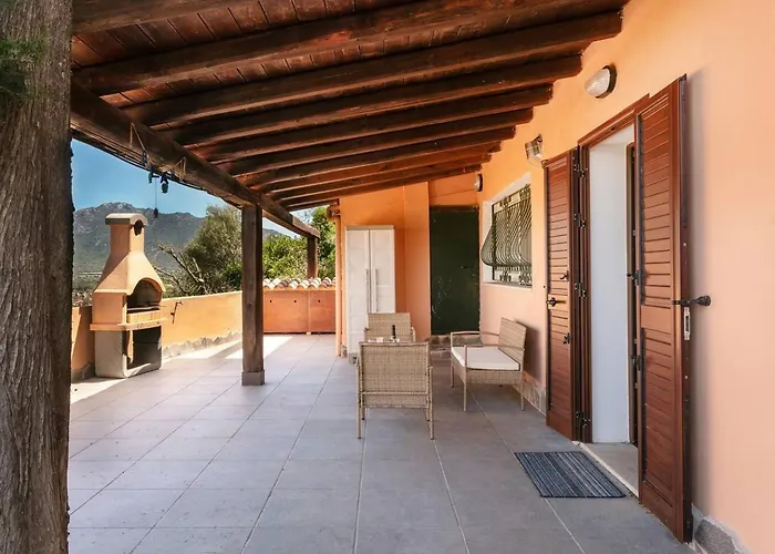 Casa Vista Mare Porto Rotondo 奧爾比亞